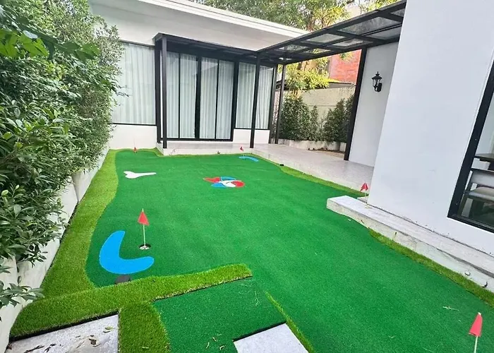 Sukhumvit Stella Sa1 Villa *